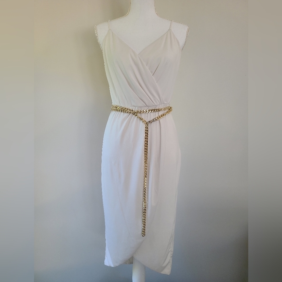 Marciano Dresses & Skirts - Marciano white dress